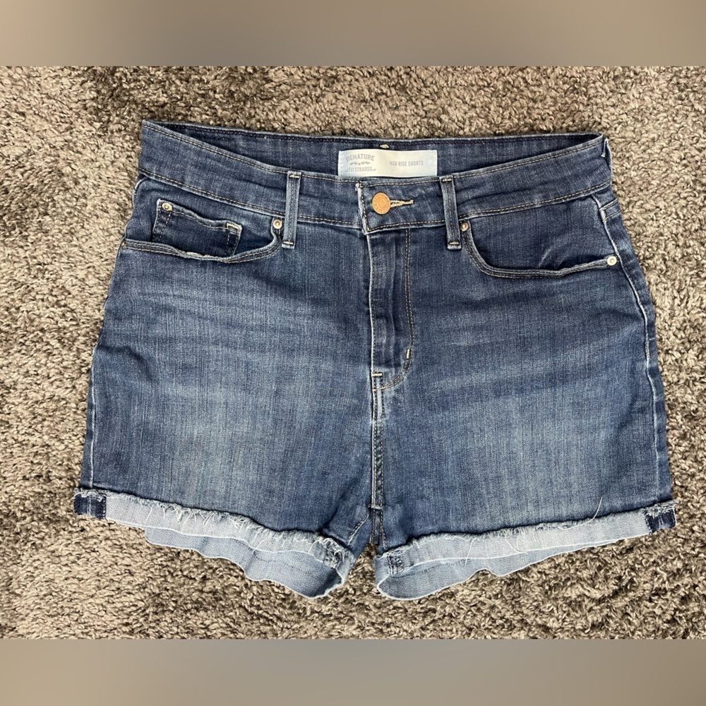 Levi Strauss signature stretch high rise cut off denim jean shorts women’s 10